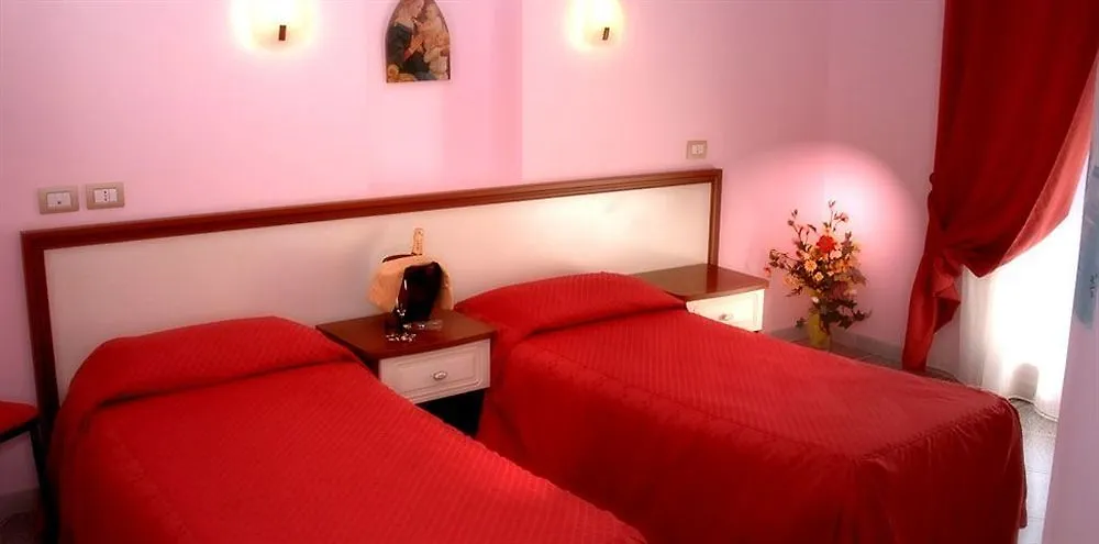 Hotel Leon D'Oro Corleone 3*,  Italia